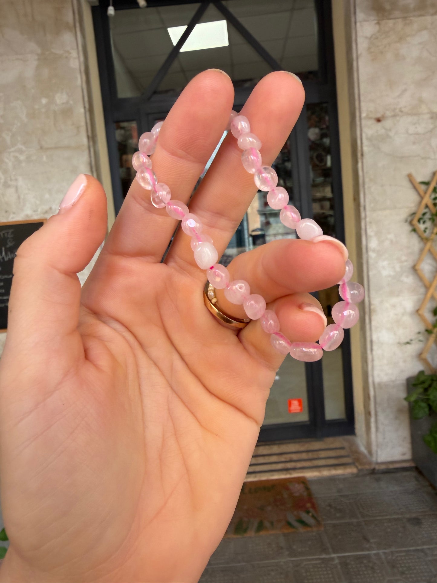Bracciale in burattate di Quarzo Rosa