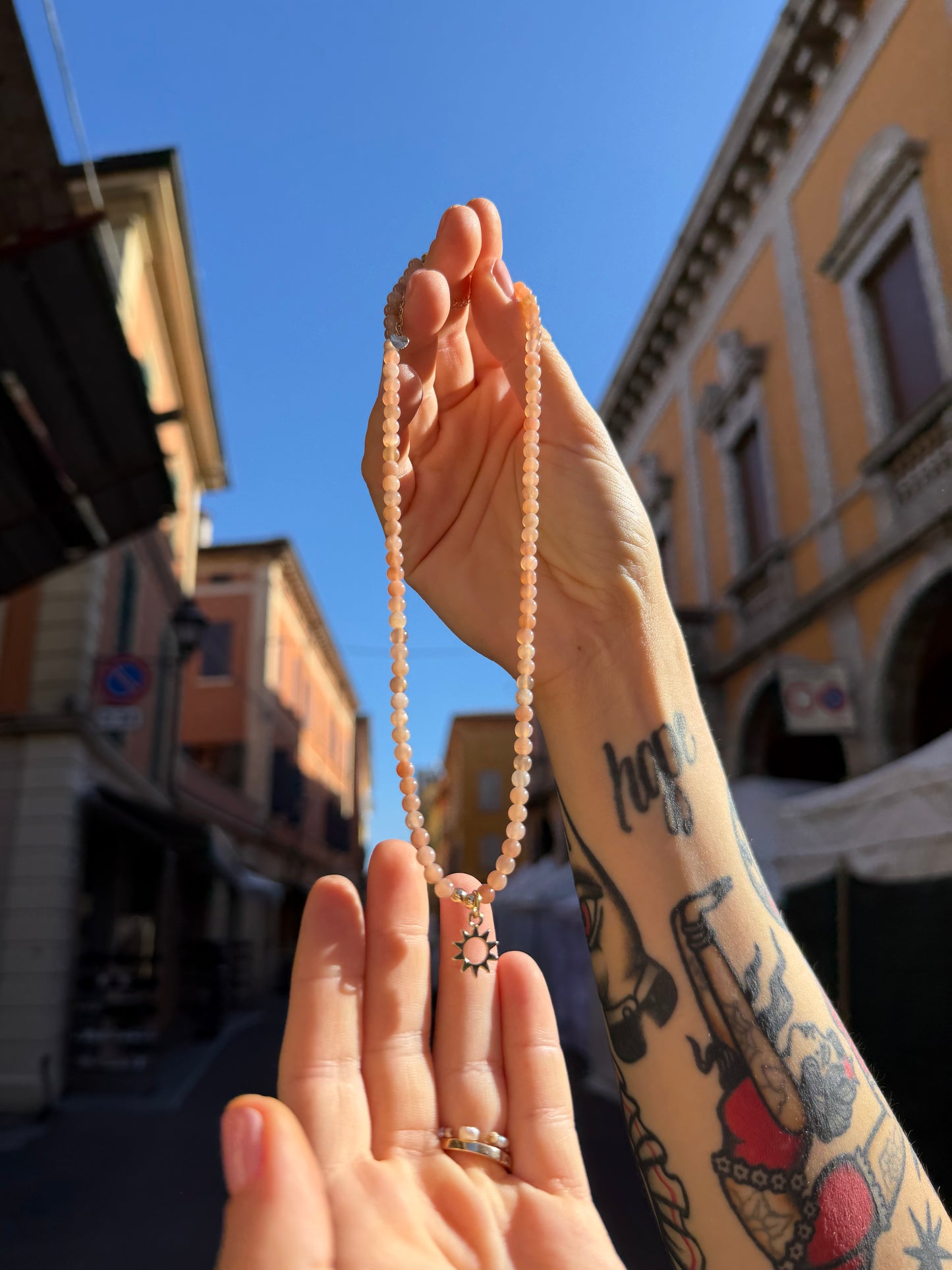 Collana in Pietra del Sole
