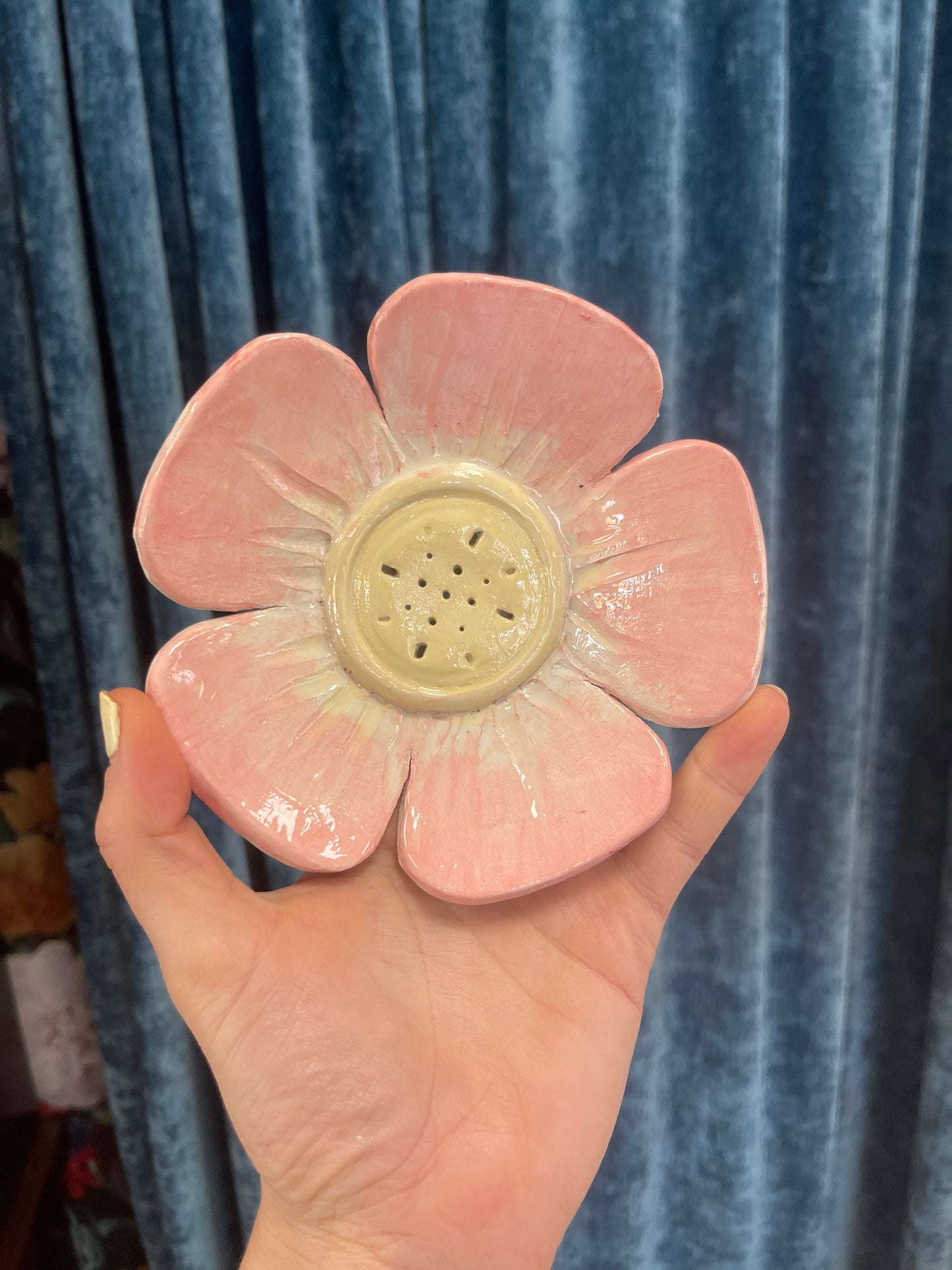 Fiore in ceramica