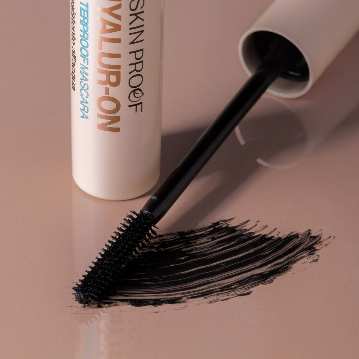 Hyalur-on Waterproof Mascara