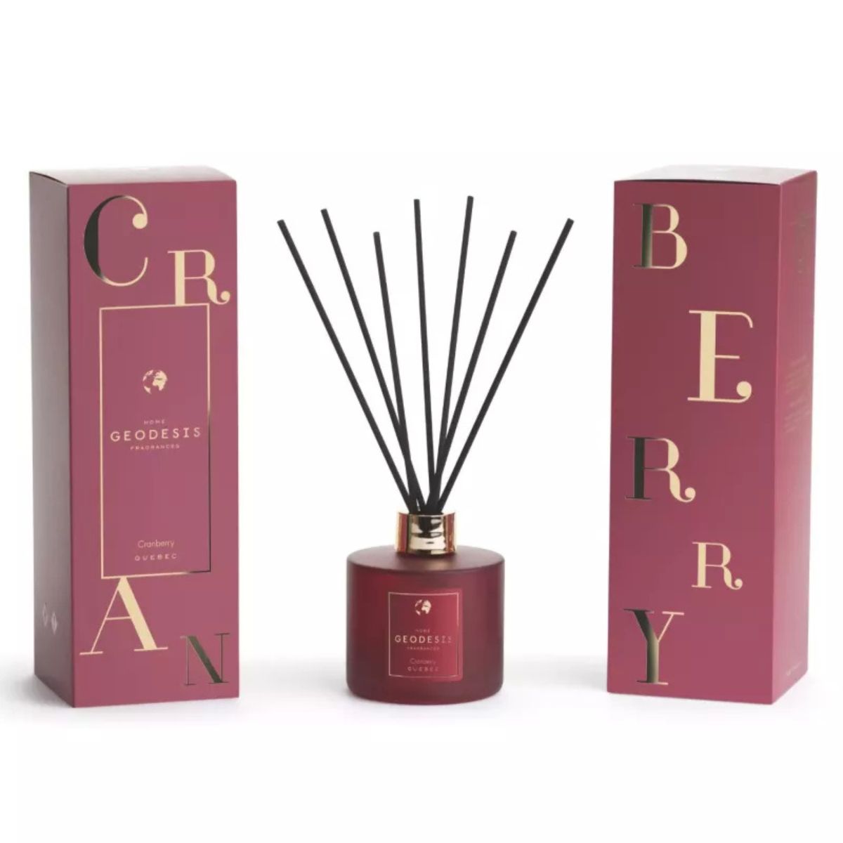 Geodesis Cranberry 200 ml – diffusore ambiente natalizio con bastoncini neri e confezione regalo bordeaux.
